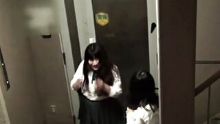 Weirdo japanese minority urinating
